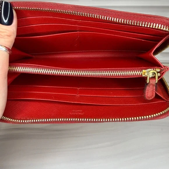 Prada Saffiano Red Zip-Around Long Wallet – Very Good Condition - Picture 12 of 15